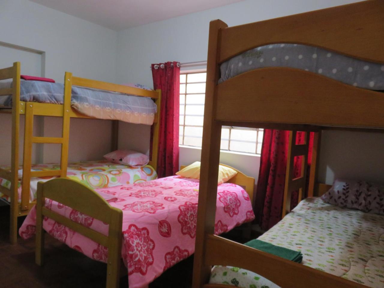Tinki Hostel Куско Екстериор снимка